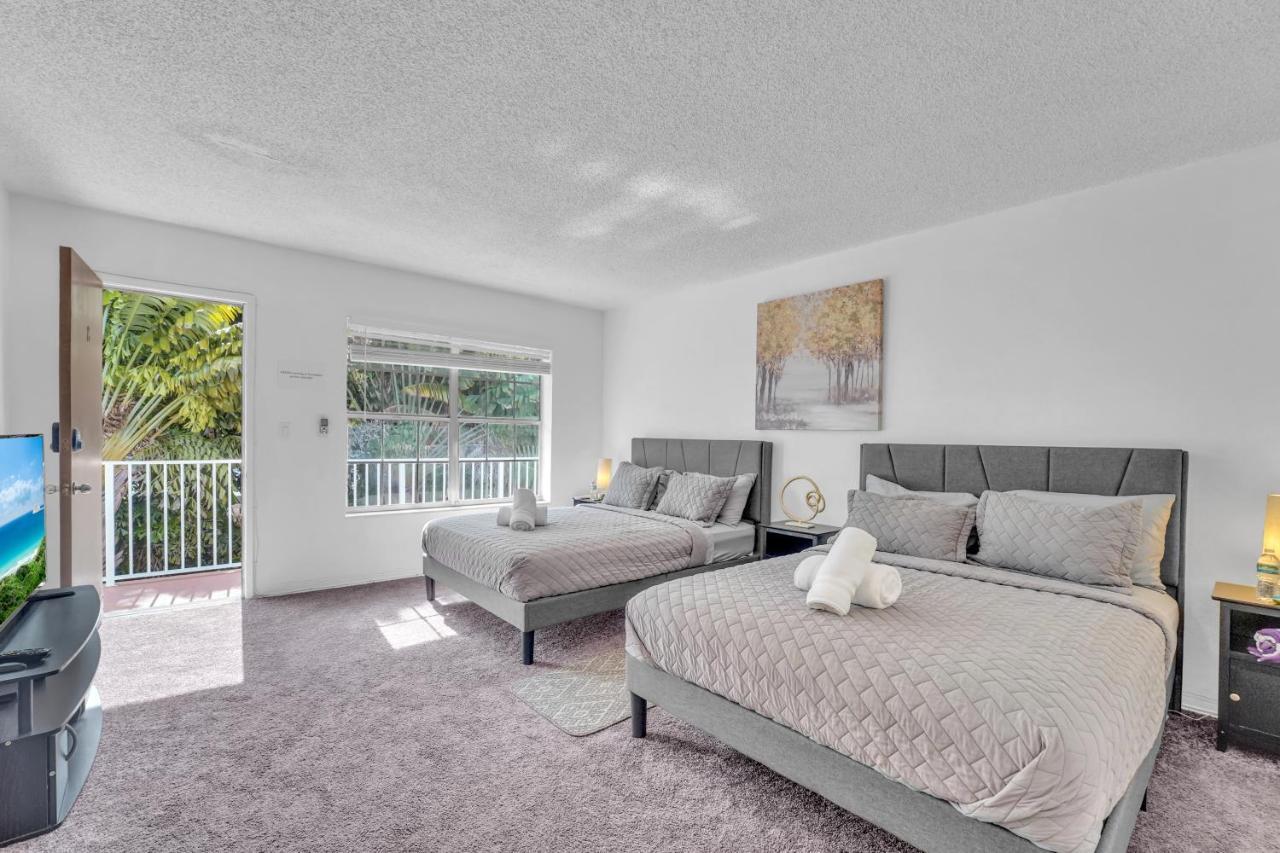 Amazing 5 - Bed Apartments Perfect For A Large Family バル ハーバー エクステリア 写真